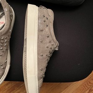 J Slide silvery gray laced sneaker with silver studded stars . Size 9